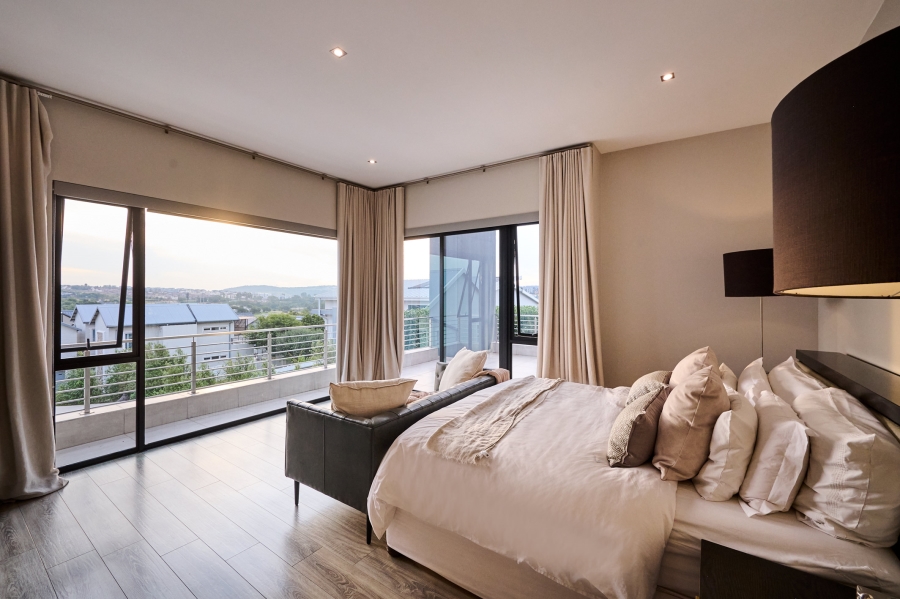 4 Bedroom Property for Sale in Waterfall Country Village Gauteng