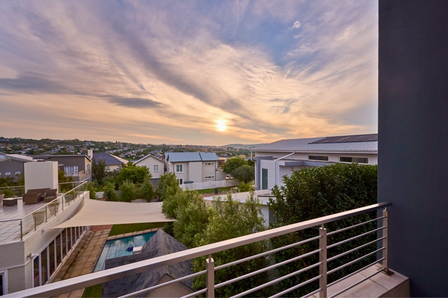 4 Bedroom Property for Sale in Waterfall Country Village Gauteng