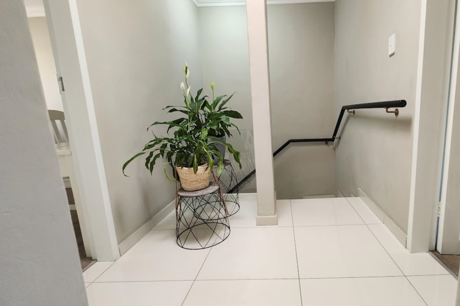2 Bedroom Property for Sale in River Club Gauteng