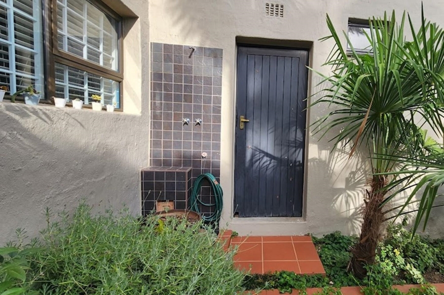 2 Bedroom Property for Sale in River Club Gauteng