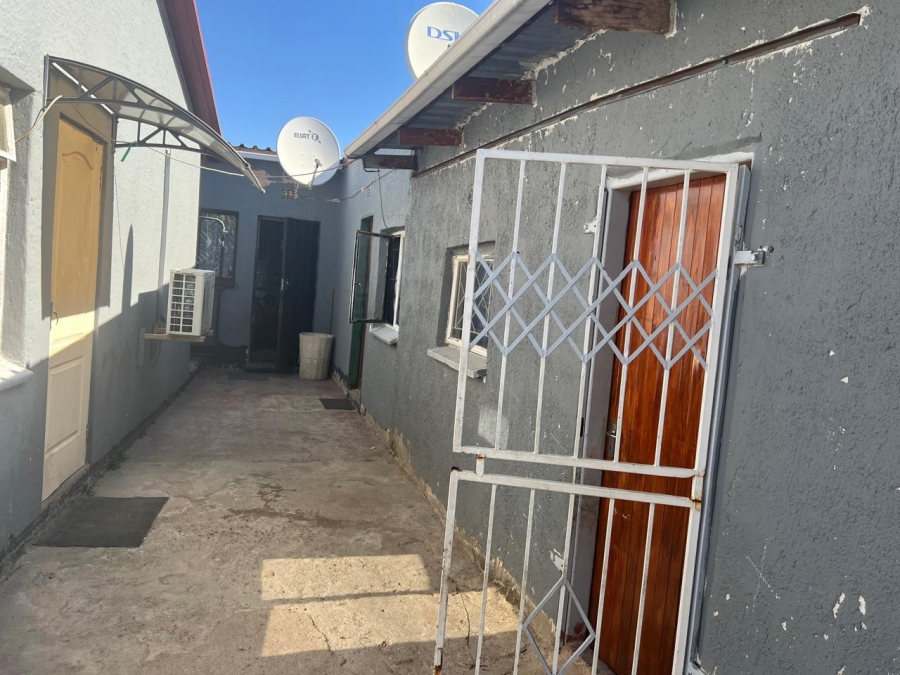 2 Bedroom Property for Sale in Terenure Gauteng