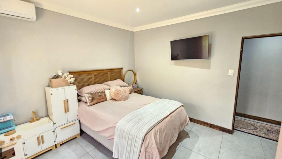 4 Bedroom Property for Sale in Henley on Klip Gauteng