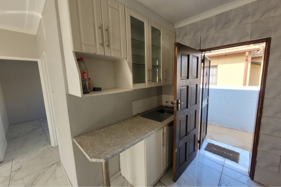 1 Bedroom Property for Sale in Soshanguve B Gauteng