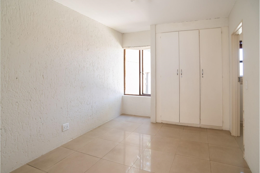 To Let 1 Bedroom Property for Rent in Bruma Gauteng