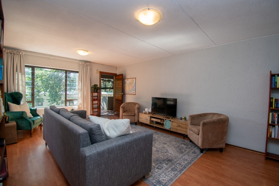 To Let 2 Bedroom Property for Rent in Bryanston Gauteng