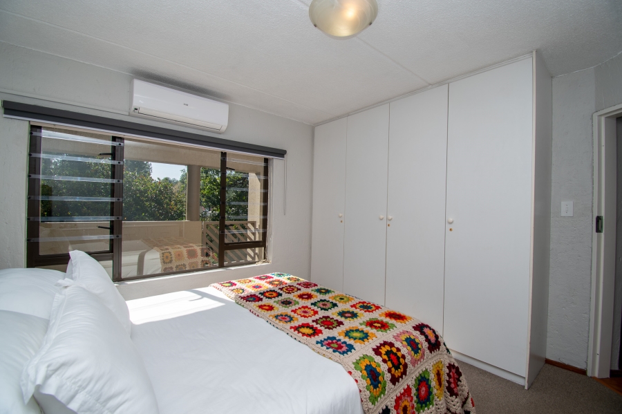 To Let 2 Bedroom Property for Rent in Bryanston Gauteng
