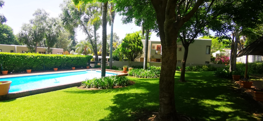 To Let 2 Bedroom Property for Rent in Bryanston Gauteng