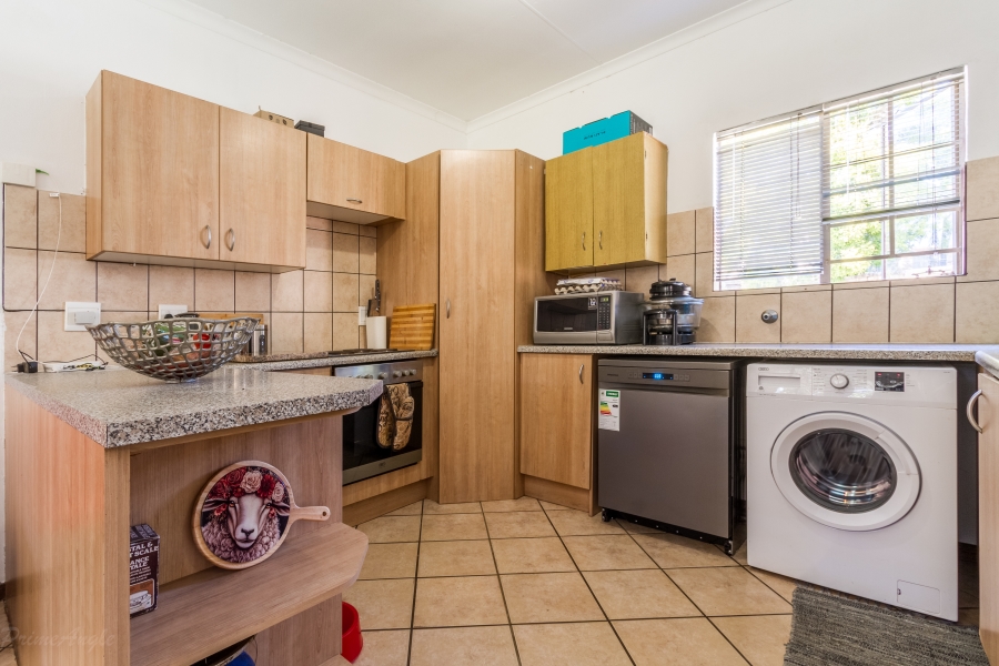 2 Bedroom Property for Sale in Equestria Gauteng
