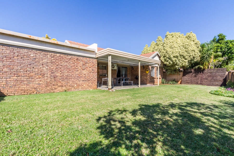 2 Bedroom Property for Sale in Equestria Gauteng