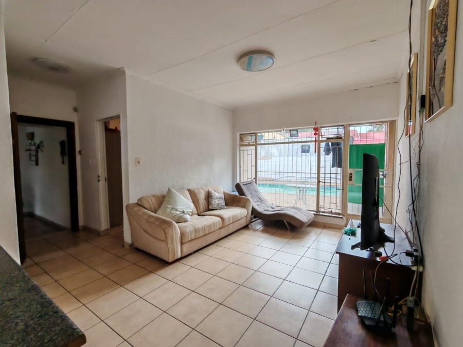 4 Bedroom Property for Sale in Falcon Ridge Gauteng