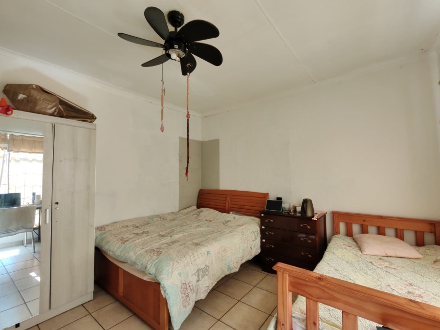 4 Bedroom Property for Sale in Falcon Ridge Gauteng