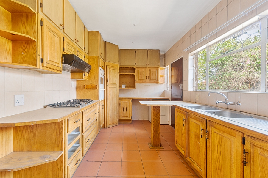 3 Bedroom Property for Sale in Birchleigh Gauteng