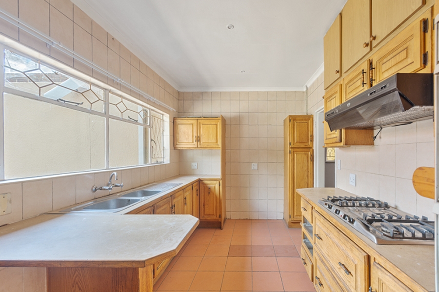 3 Bedroom Property for Sale in Birchleigh Gauteng