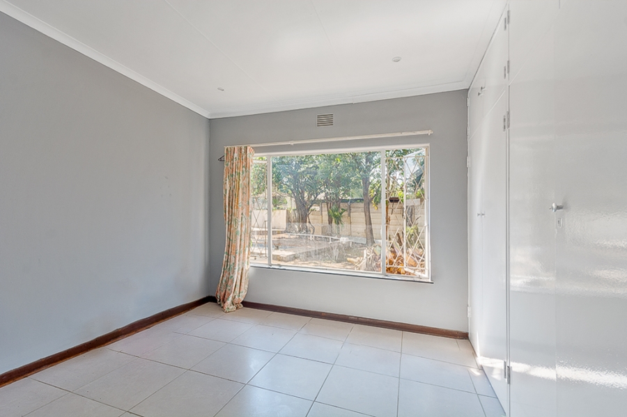 3 Bedroom Property for Sale in Birchleigh Gauteng