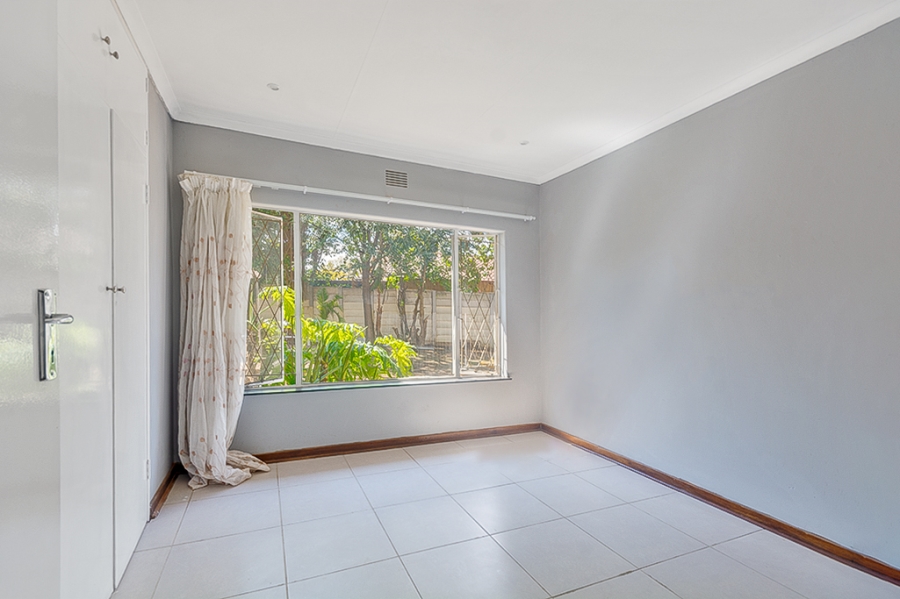 3 Bedroom Property for Sale in Birchleigh Gauteng