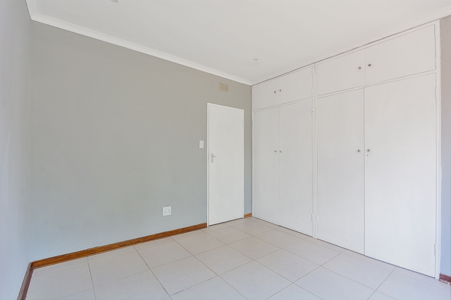 3 Bedroom Property for Sale in Birchleigh Gauteng