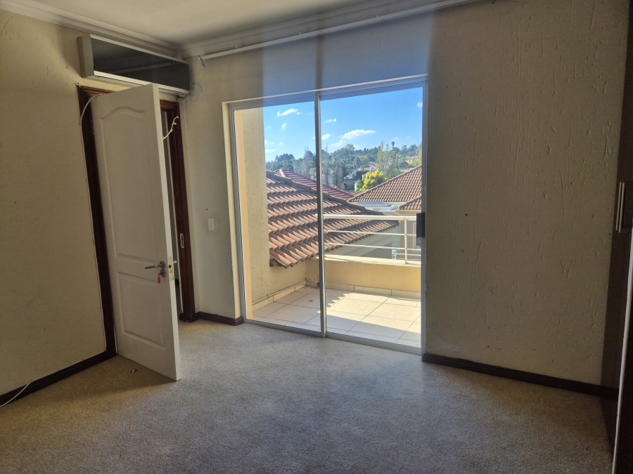 To Let 4 Bedroom Property for Rent in River Club Gauteng