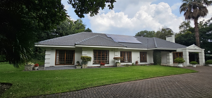 5 Bedroom Property for Sale in Three Rivers Proper Gauteng