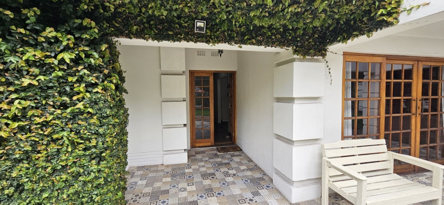 5 Bedroom Property for Sale in Three Rivers Proper Gauteng