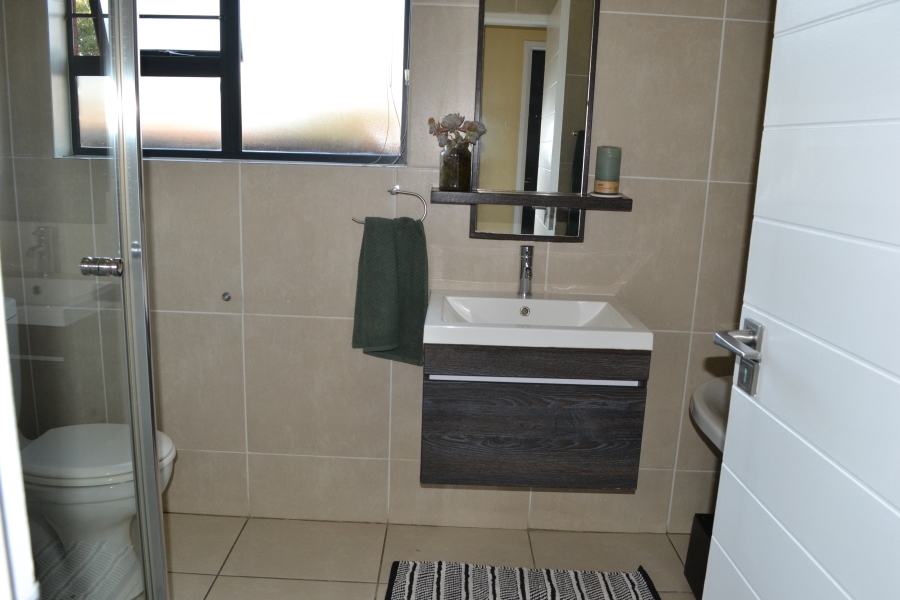 3 Bedroom Property for Sale in Greenstone Hill Gauteng