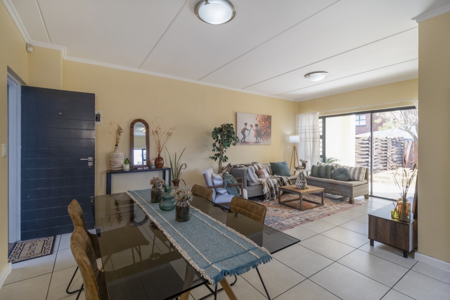 3 Bedroom Property for Sale in Greenstone Hill Gauteng