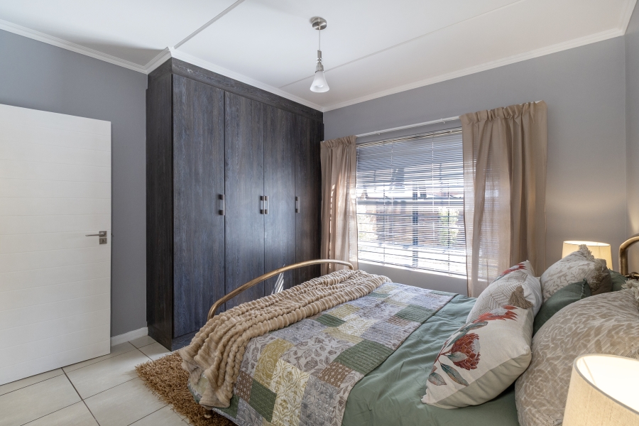 3 Bedroom Property for Sale in Greenstone Hill Gauteng