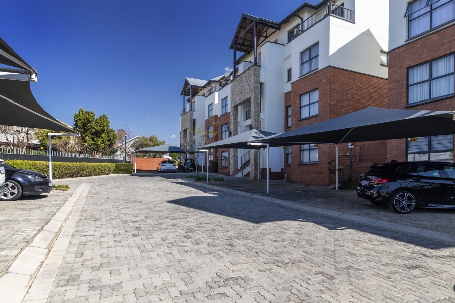 3 Bedroom Property for Sale in Greenstone Hill Gauteng