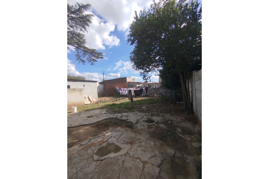 7 Bedroom Property for Sale in La Rochelle Gauteng