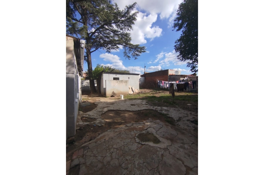 7 Bedroom Property for Sale in La Rochelle Gauteng