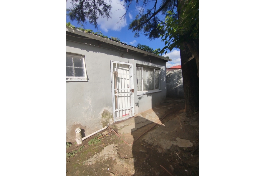 7 Bedroom Property for Sale in La Rochelle Gauteng