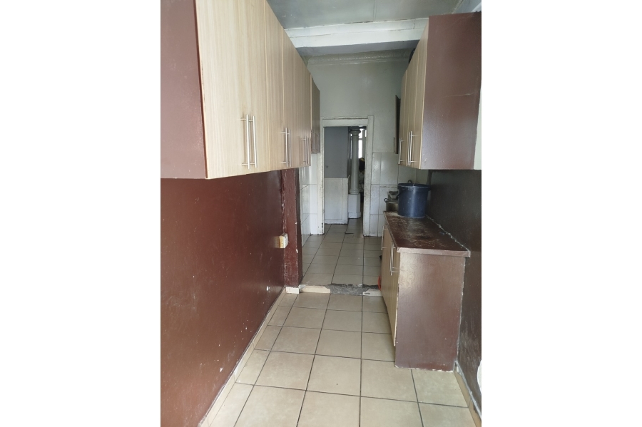 7 Bedroom Property for Sale in La Rochelle Gauteng