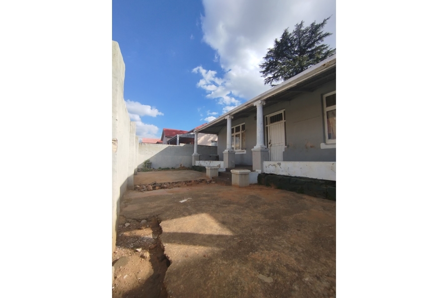 7 Bedroom Property for Sale in La Rochelle Gauteng