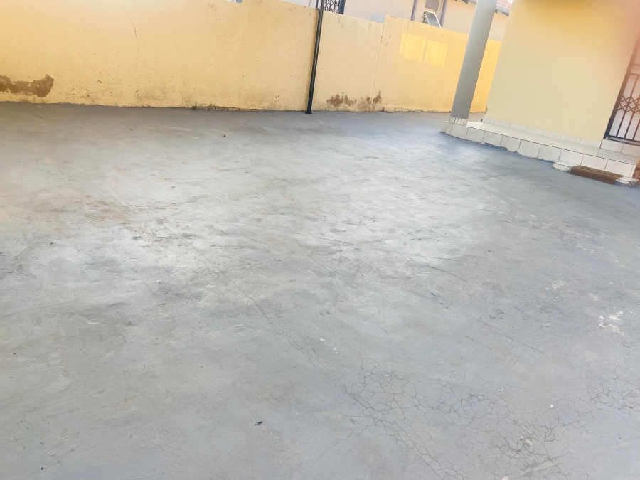 2 Bedroom Property for Sale in Glenway Estate Gauteng