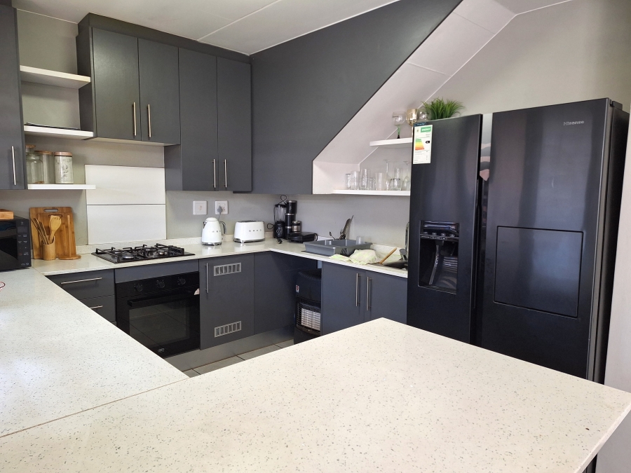 3 Bedroom Property for Sale in Terenure Gauteng