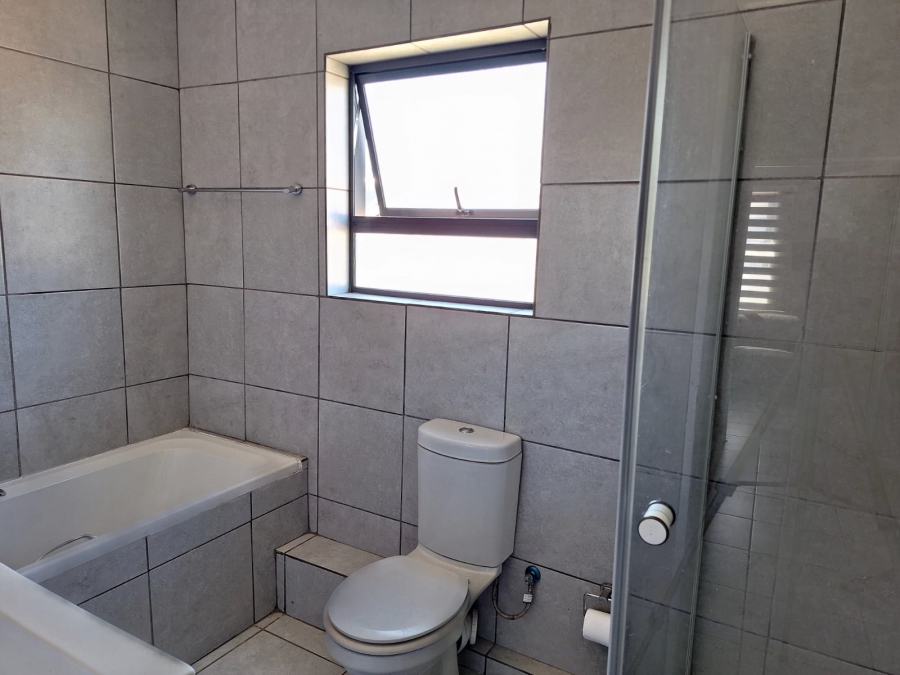 3 Bedroom Property for Sale in Terenure Gauteng