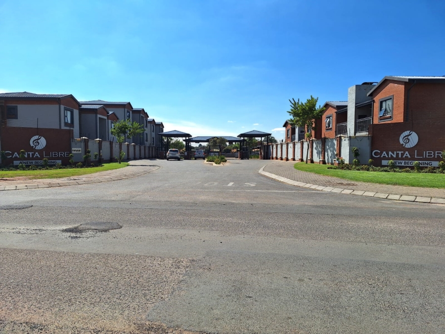 3 Bedroom Property for Sale in Terenure Gauteng