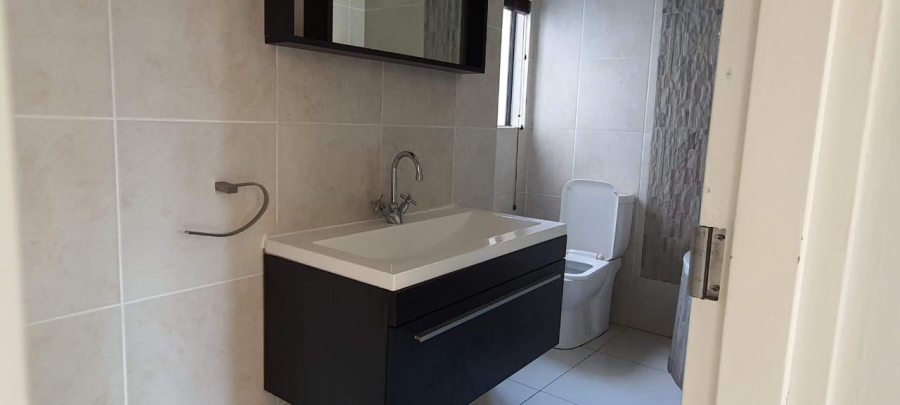 To Let 1 Bedroom Property for Rent in Greenstone Hill Gauteng