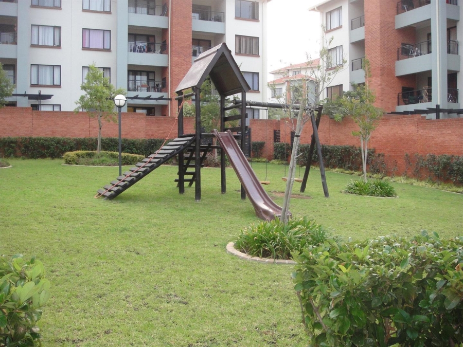To Let 1 Bedroom Property for Rent in Greenstone Hill Gauteng