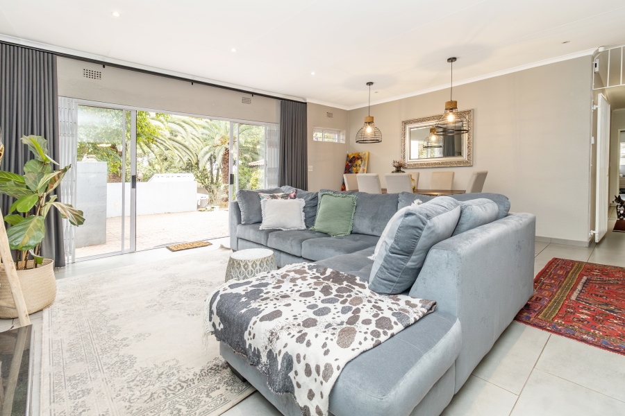 4 Bedroom Property for Sale in Magaliessig Gauteng