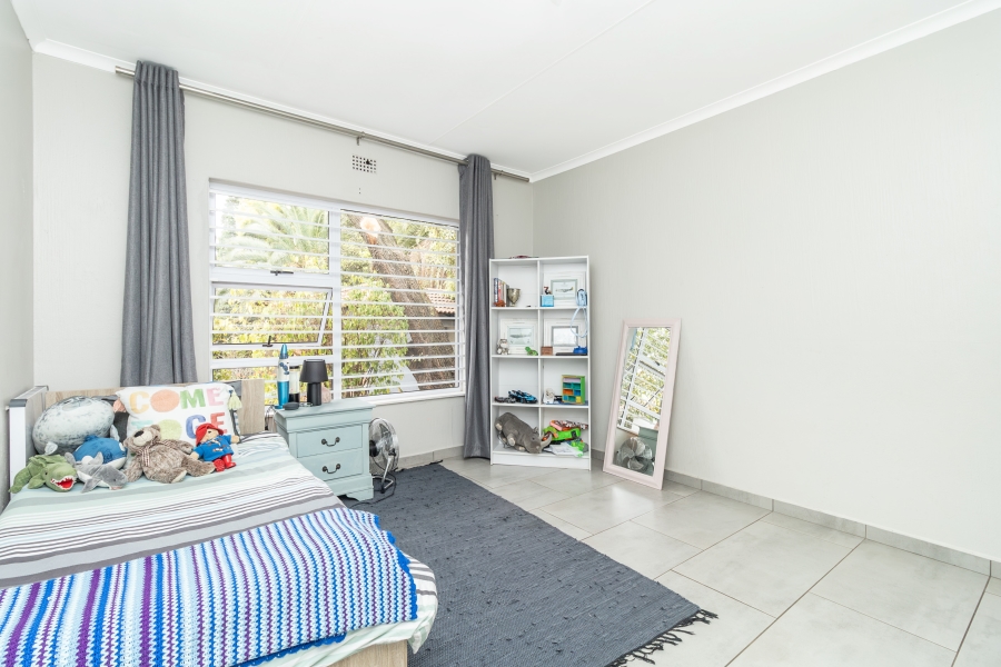4 Bedroom Property for Sale in Magaliessig Gauteng