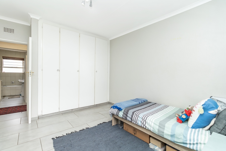 4 Bedroom Property for Sale in Magaliessig Gauteng