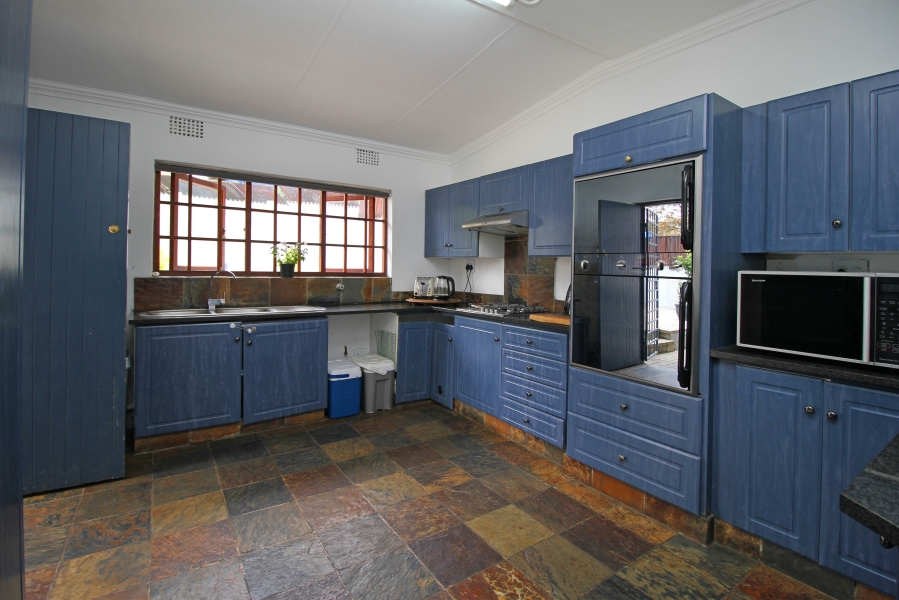 2 Bedroom Property for Sale in Norwood Gauteng