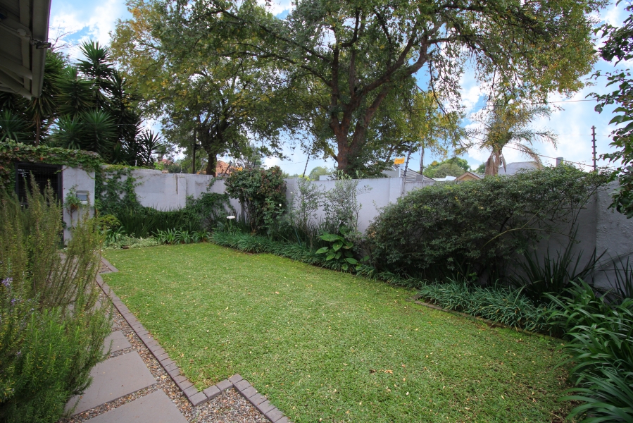 2 Bedroom Property for Sale in Norwood Gauteng