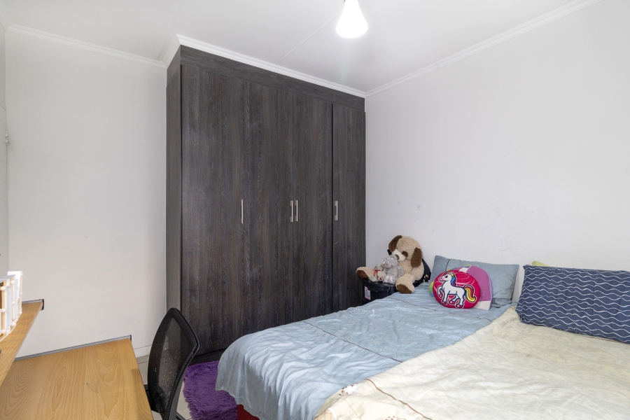 2 Bedroom Property for Sale in Greenstone Crest Gauteng