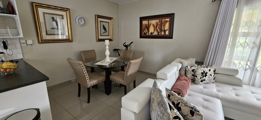 2 Bedroom Property for Sale in Greenstone Hill Gauteng