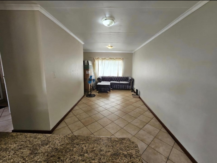 2 Bedroom Property for Sale in Annlin Gauteng
