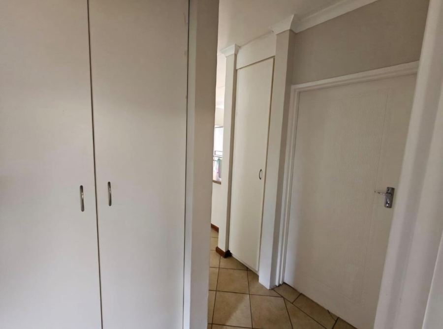 2 Bedroom Property for Sale in Annlin Gauteng
