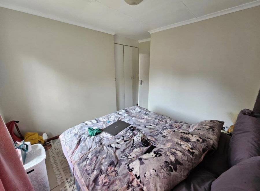 2 Bedroom Property for Sale in Annlin Gauteng