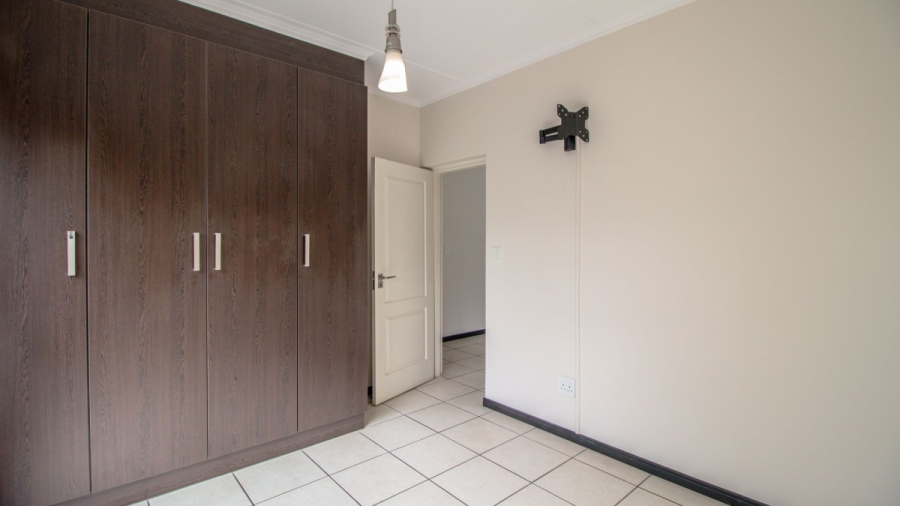 3 Bedroom Property for Sale in Greenstone Hill Gauteng