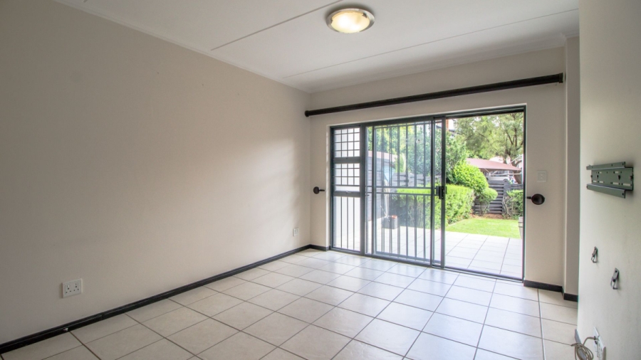 3 Bedroom Property for Sale in Greenstone Hill Gauteng